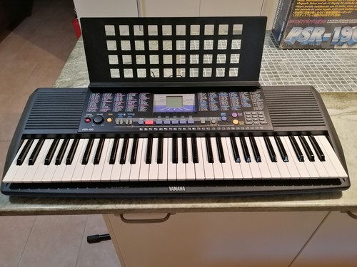 Piano yamaha psr - psr-190, portatone