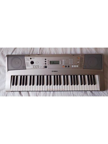 Yamaha psr e313 - psr,