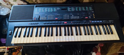 Pianola yamaha psr 500 - pianola,