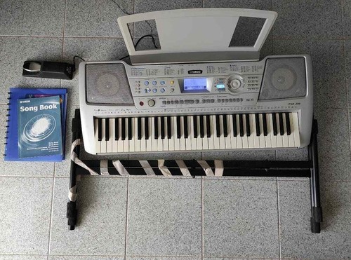 Tastiera elettronica yamaha - tastiera,